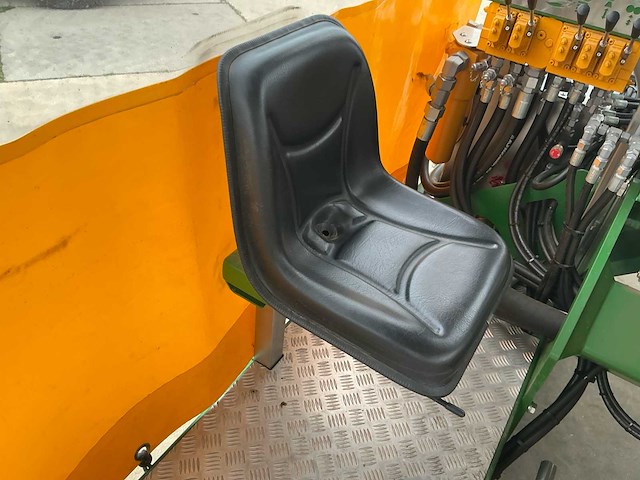 2025 christiaens b 820 2750 zr volautomatische asperge oogstmachine - afbeelding 16 van  32