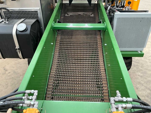 2025 christiaens b 820 2750 zr volautomatische asperge oogstmachine - afbeelding 32 van  32
