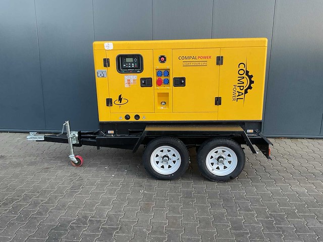 2025 compal power vg-r30 stroomgenerator - afbeelding 1 van  9