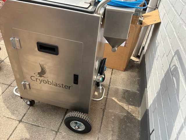 2025 cryoblaster atx25e droogijsreiniging - afbeelding 57 van  57