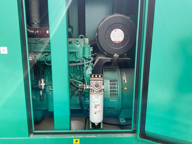 2025 cummins c450d5q noodstroomaggregaat, 450kva - afbeelding 5 van  15