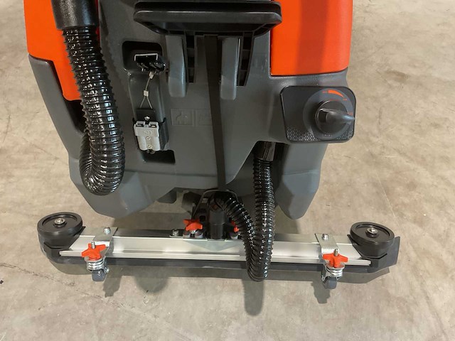 2025 daewoo dafl50a vloerreiniger - afbeelding 5 van  13