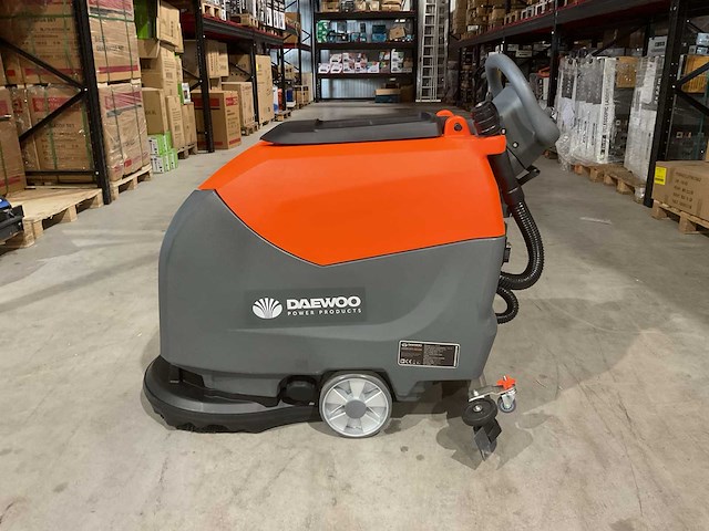2025 daewoo dafl50a vloerreiniger - afbeelding 12 van  24