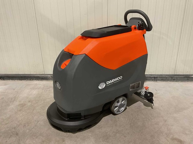2025 daewoo dafl50a vloerreiniger - afbeelding 1 van  26