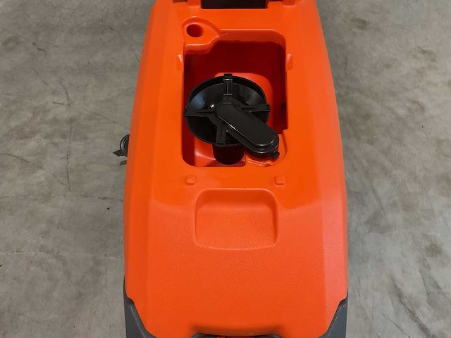2025 daewoo dafl50a vloerreiniger - afbeelding 16 van  26