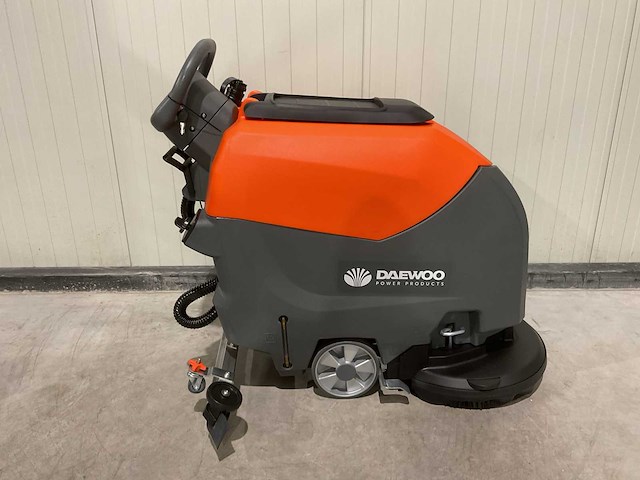 2025 daewoo dafl50a vloerreiniger - afbeelding 12 van  26