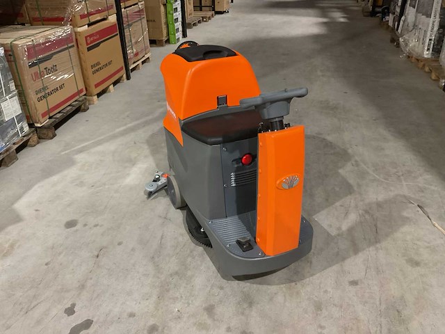 2025 daewoo dafr70 vloerreiniger - afbeelding 5 van  35