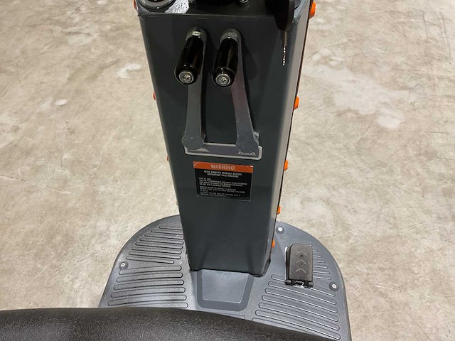 2025 daewoo dafr70 vloerreiniger - afbeelding 24 van  34