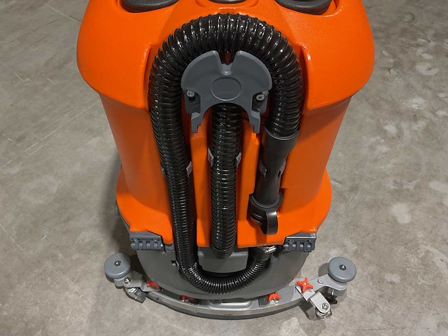 2025 daewoo dafr70 vloerreiniger - afbeelding 27 van  34