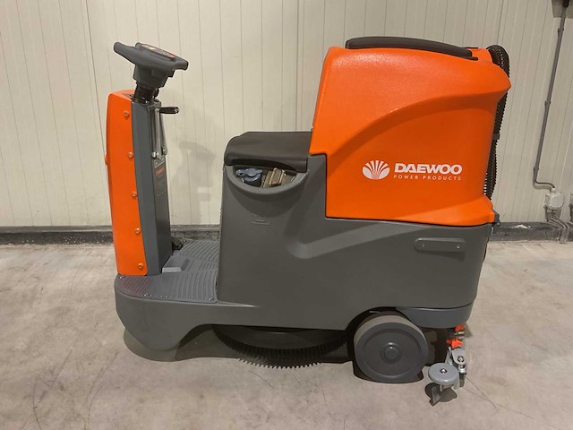 2025 daewoo dafr70 vloerreiniger - afbeelding 29 van  34