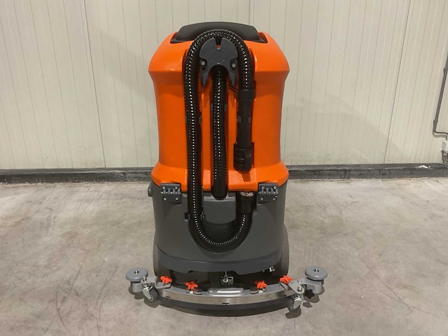 2025 daewoo dafr70 vloerreiniger - afbeelding 31 van  34
