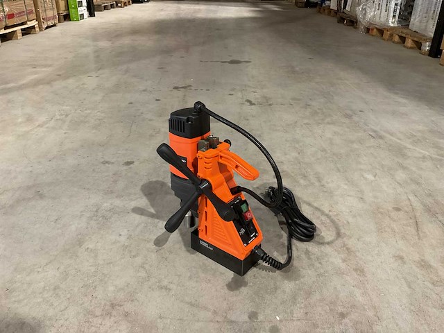 2025 daewoo damd1600 magnetische boormachine - afbeelding 3 van  8