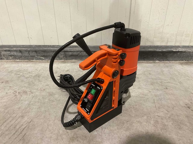 2025 daewoo damd1600 magnetische boormachine - afbeelding 21 van  21