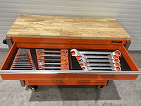 2025 daewoo damw387 gereedschapswagen + daewoo 4 in 1 set - afbeelding 23 van  26