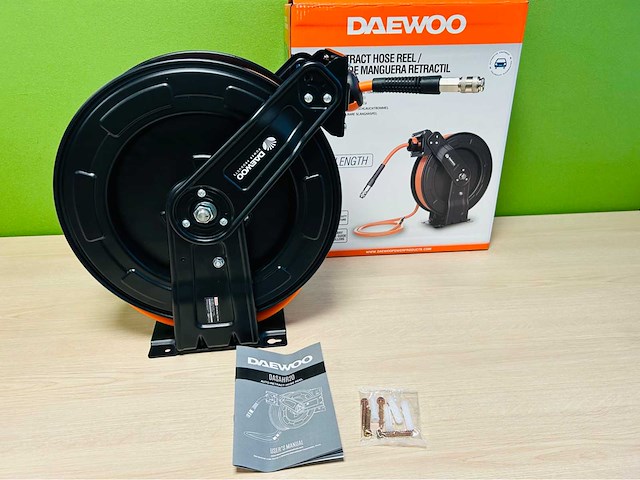 2025 daewoo dasahr20 automatisch oprolbare slanghaspel 20m - afbeelding 1 van  2