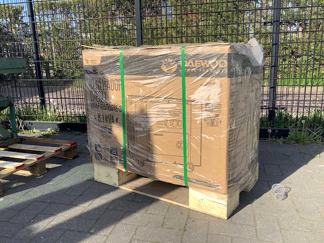 2025 deawoo 8,1kva stroomgenerator - afbeelding 1 van  4