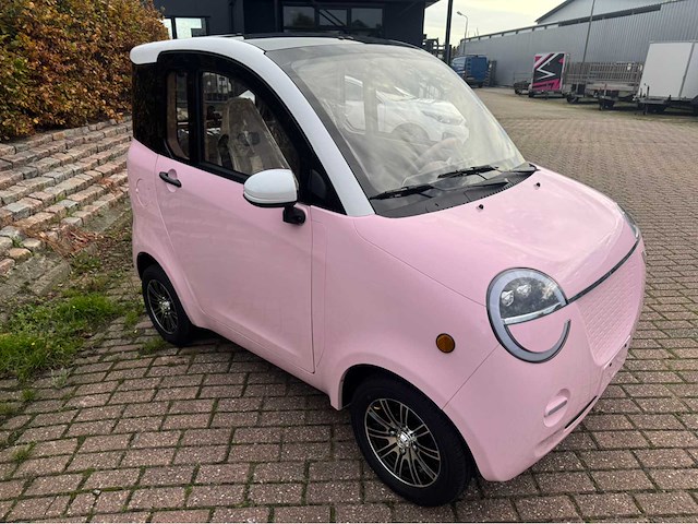 2025 dongwei dora brommobiel elektrisch (45 km/h) - afbeelding 1 van  32