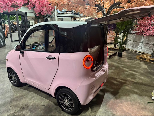 2025 dongwei dora brommobiel elektrisch (45 km/h) - afbeelding 11 van  44