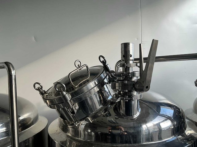 2025 drukfermentatietank dubbelwandig 250 liter - afbeelding 4 van  10