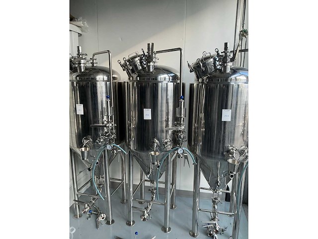 2025 drukfermentatietank dubbelwandig 250 liter - afbeelding 3 van  9