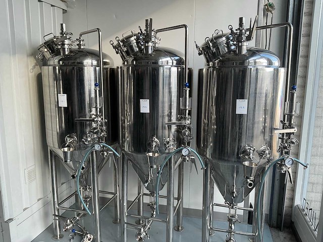 2025 drukfermentatietank dubbelwandig 250 liter - afbeelding 1 van  11