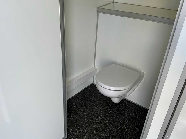 2025 easywagen 4200 toiletcontainer 2-2 - afbeelding 40 van  48