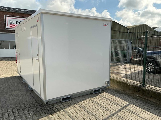 2025 easywagen 4200 toiletcontainer 2-2 - afbeelding 8 van  48