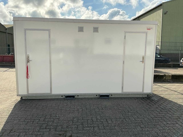 2025 easywagen 4200 toiletcontainer 2-2 - afbeelding 1 van  48