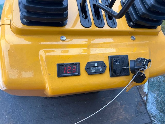 2025 excavator vtw-10 minigraafmachine - afbeelding 24 van  27