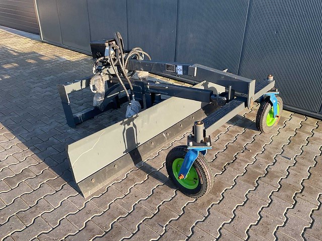 2025 giyi gr87 schranklader - afbeelding 1 van  12