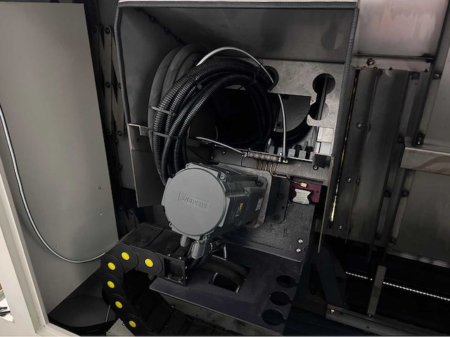 2025 glorymaq gm-60hy cnc-draaibank - afbeelding 11 van  20