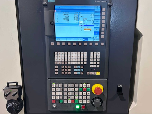 2025 glorymaq gm-60hy cnc-draaibank - afbeelding 17 van  20