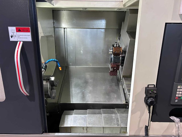 2025 glorymaq gm-60hy cnc-draaibank - afbeelding 18 van  20