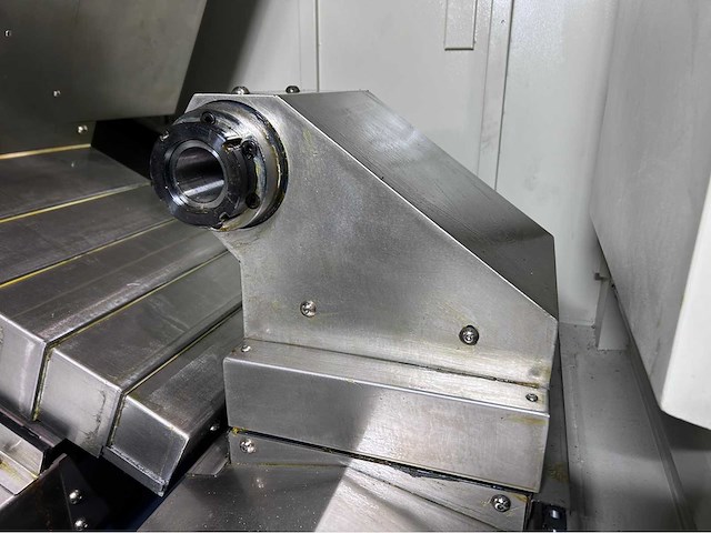 2025 glorymaq gm-60hy cnc-draaibank - afbeelding 3 van  19