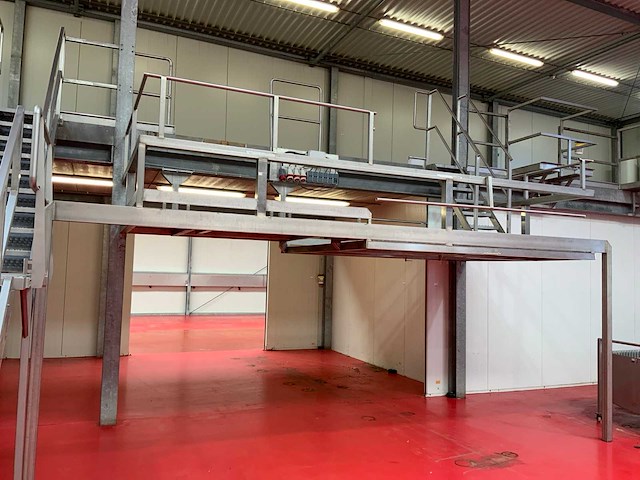 2025 grt projects rvs entresolvloer met afvul opening - afbeelding 6 van  11