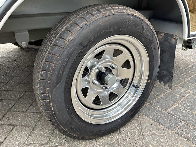 2025 gt airstream gold foodtruck - afbeelding 24 van  33