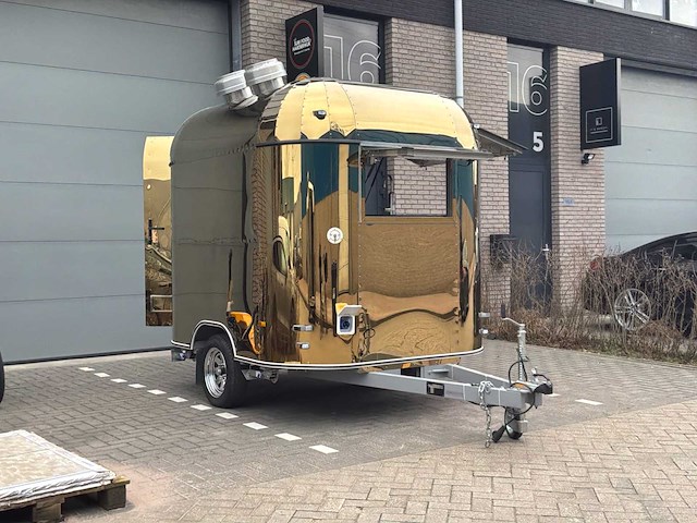 2025 gt airstream gold foodtruck - afbeelding 21 van  33