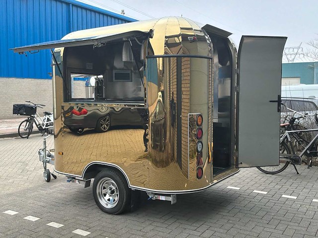 2025 gt airstream gold foodtruck - afbeelding 31 van  33