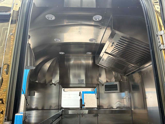 2025 gt airstream gold foodtruck - afbeelding 33 van  33