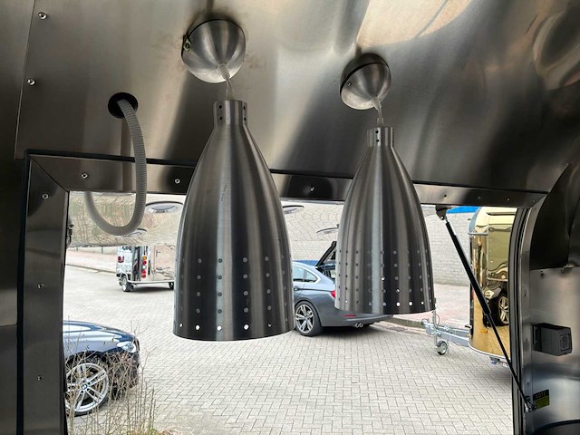 2025 gt airstream silver foodtruck - afbeelding 2 van  20