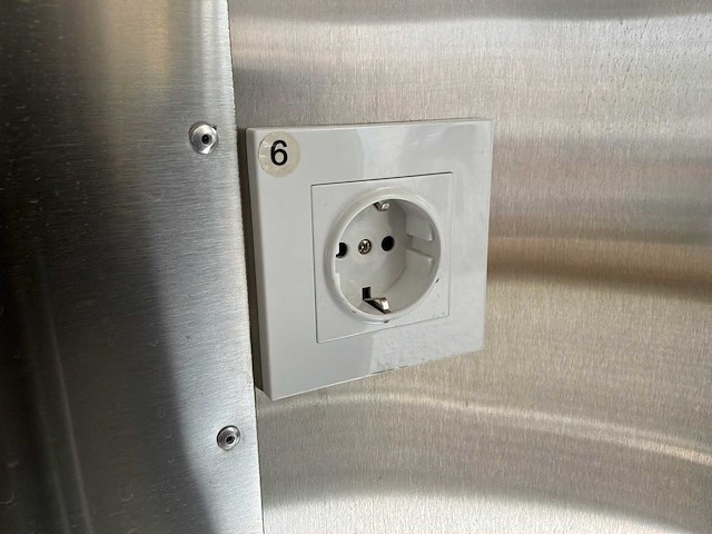 2025 gt airstream silver foodtruck - afbeelding 8 van  20