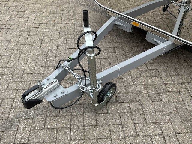 2025 gt airstream silver foodtruck - afbeelding 14 van  20