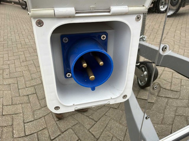 2025 gt airstream silver foodtruck - afbeelding 16 van  20