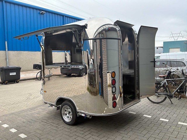 2025 gt airstream silver foodtruck - afbeelding 18 van  20