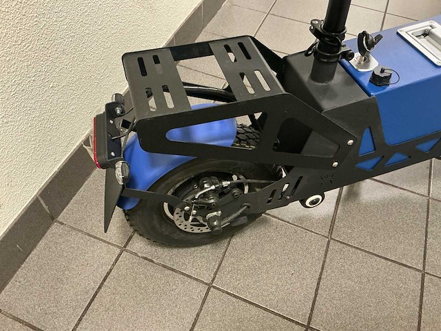 2025 hank electrische e-scoot scootmobiel - blauw - afbeelding 8 van  22