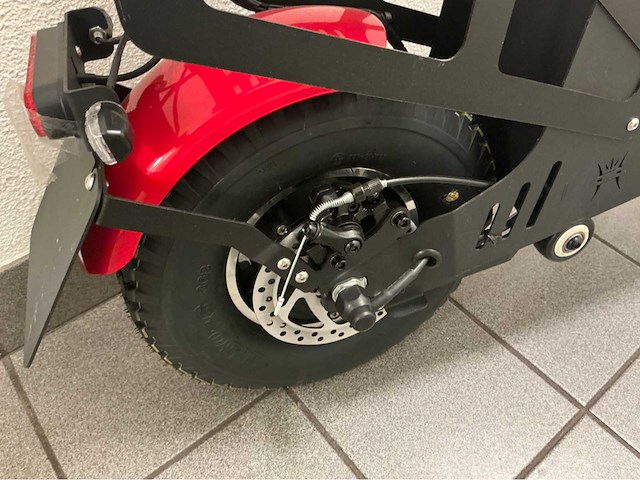 2025 hank electrische e-scoot scootmobiel - rood - afbeelding 30 van  31