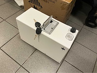 2025 hank electrische e-scoot scootmobiel - wit - afbeelding 22 van  25