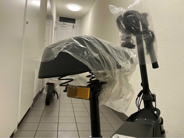 2025 hank electrische e-scoot scootmobiel - zwart - afbeelding 5 van  21