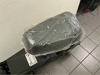 2025 hank electrische e-scoot scootmobiel - zwart - afbeelding 8 van  21