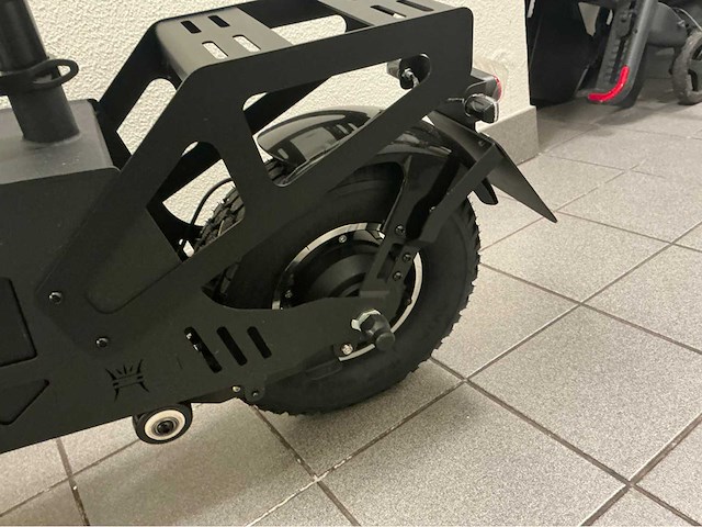 2025 hank electrische e-scoot scootmobiel - zwart - afbeelding 20 van  21